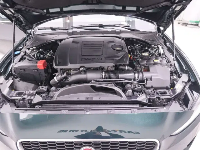 Jaguar XEL — Фото автомобиля 21