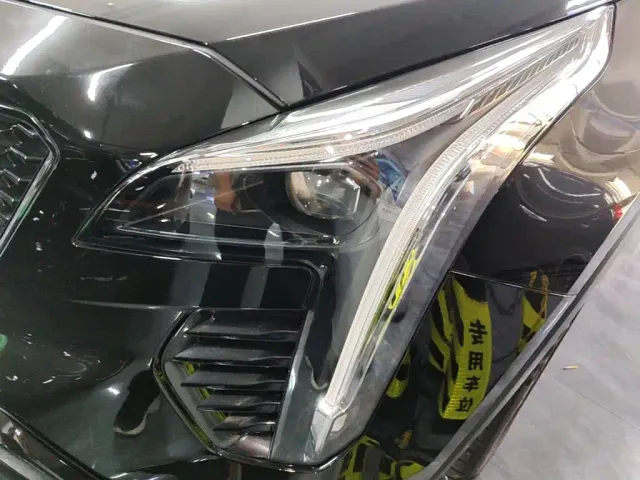 Cadillac XT4 — Фото автомобиля 23