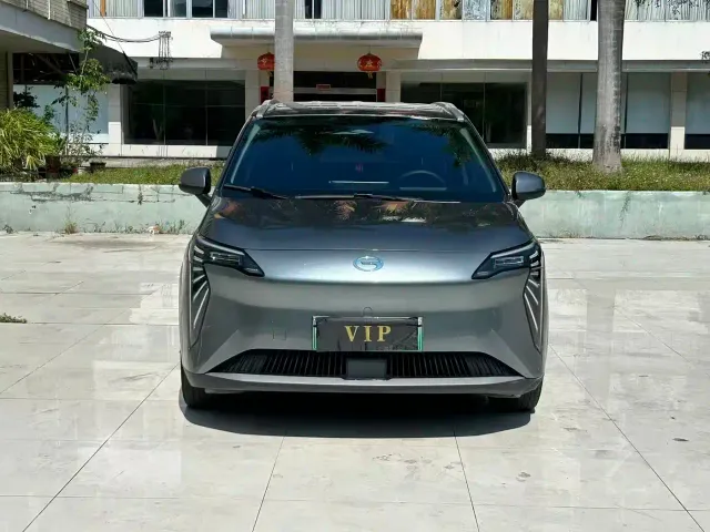 GAC Aion Y — Фото автомобиля 2