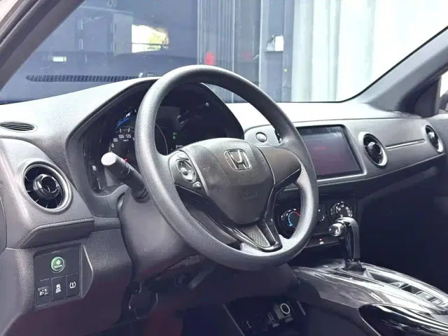 Honda XR-V — Фото автомобиля 5