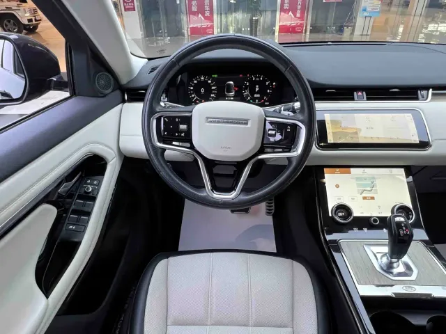 Land Rover Range Rover Evoque — Фото автомобиля 11