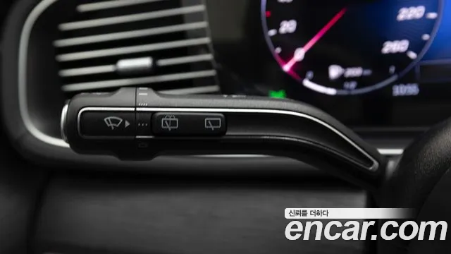 Mercedes-Benz GLE-Class — Фото автомобиля 18