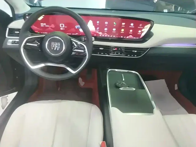 Buick LaCrosse — Фото автомобиля 9