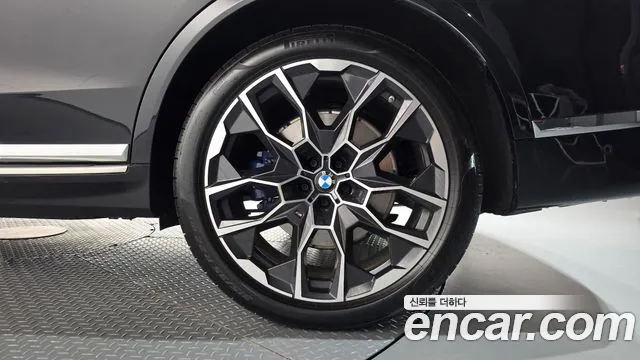 BMW X7 G07 — Фото автомобиля 6