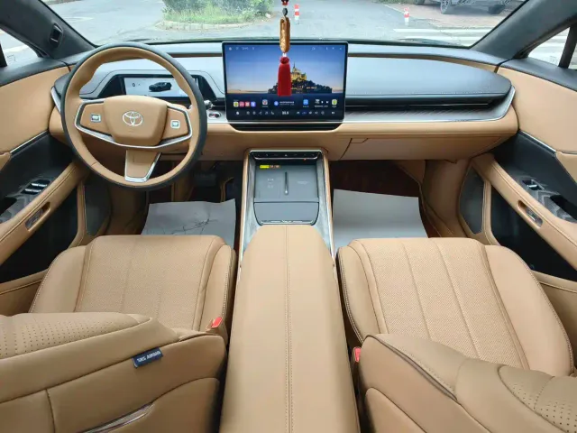 Toyota BoZhi 7 — Фото автомобиля 8