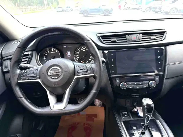 Nissan X-Trail 2022 2.0L 2WD Smart Connection Premium Edition — Фото автомобиля 13