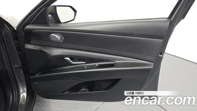 Hyundai Avante CN7 — Фото автомобиля 23