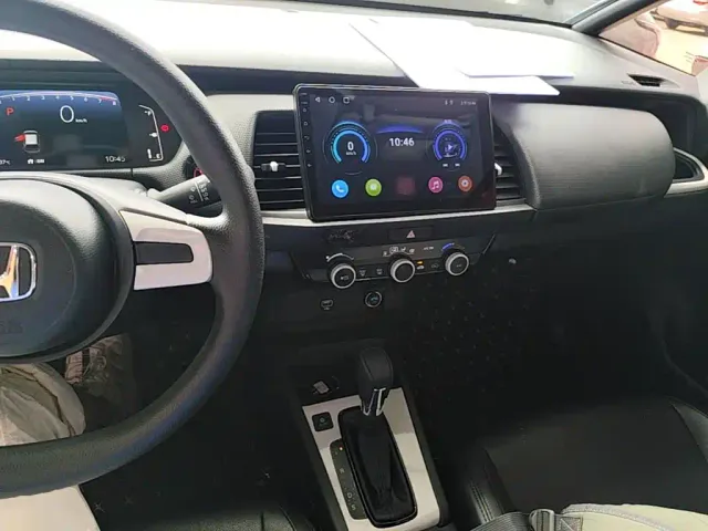 Honda Fit — Фото автомобиля 9