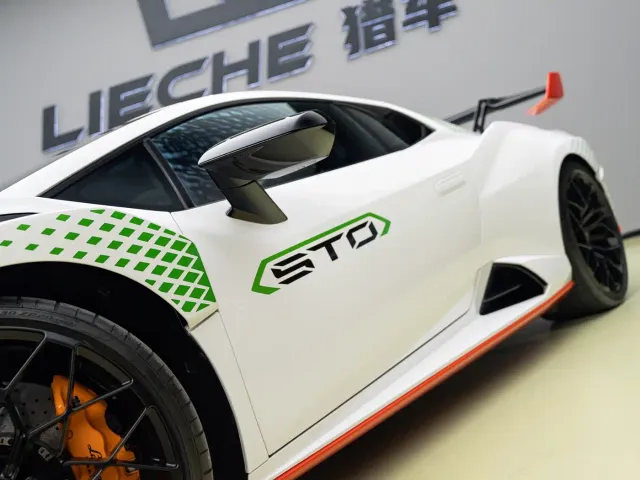 Lamborghini Huracan — Фото автомобиля 24
