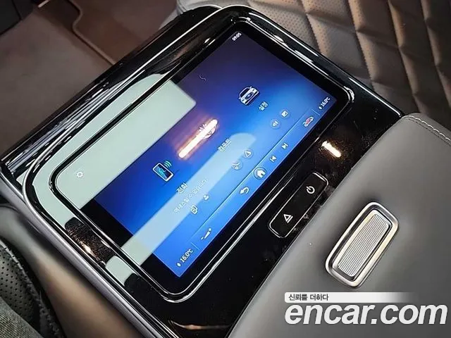 Mercedes-Benz S-Class — Фото автомобиля 14