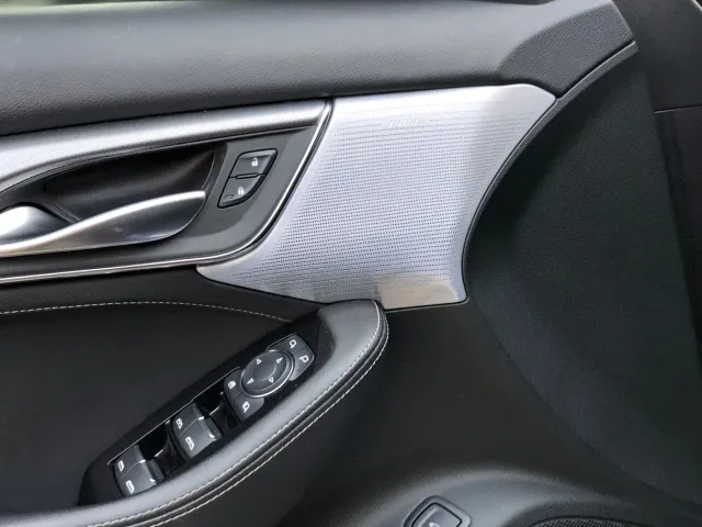 Cadillac CT5 — Фото автомобиля 11