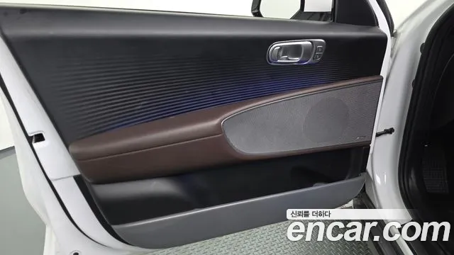 Hyundai Ioniq 6 — Фото автомобиля 13