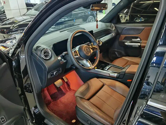 Mercedes-Benz GLB-Class — Фото автомобиля 6