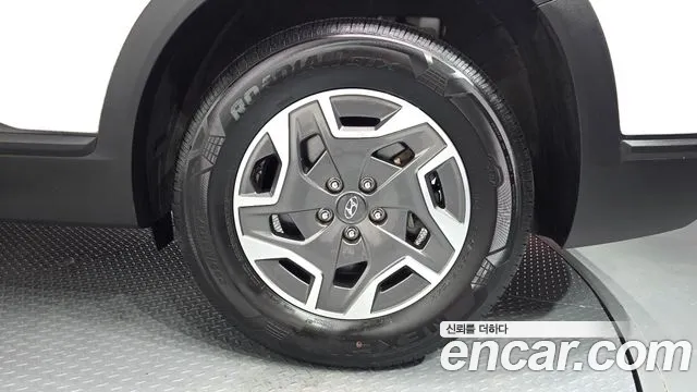 Hyundai Santafe — Фото автомобиля 18