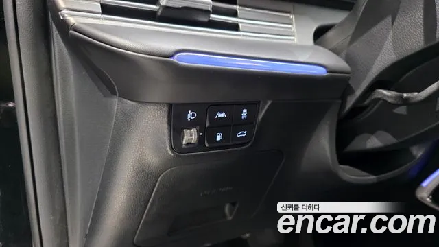 Hyundai Grandeur (New) Hybrid — Фото автомобиля 12
