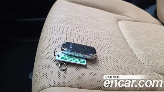 Kia Canival Carnival 4 поколение Дизель 9 мест Prestige — Фото автомобиля 16