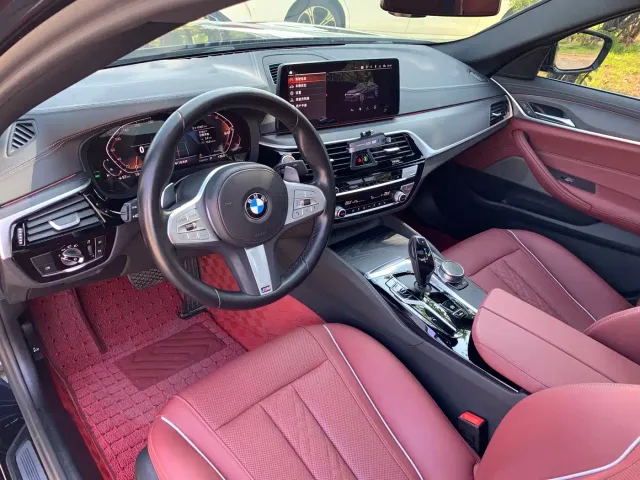 BMW 5 Series — Фото автомобиля 7