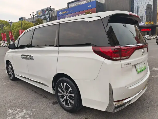 GAC Trumpchi M8 — Фото автомобиля 7