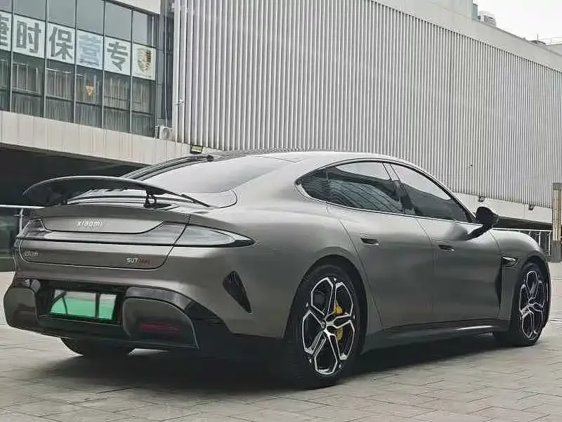 Xiaomi Auto Xiaomi SU7 2024 AWD Max Founder's Edition — Фото автомобиля 8