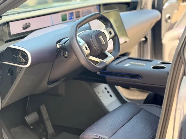 Avatr 07 — Фото автомобиля 4