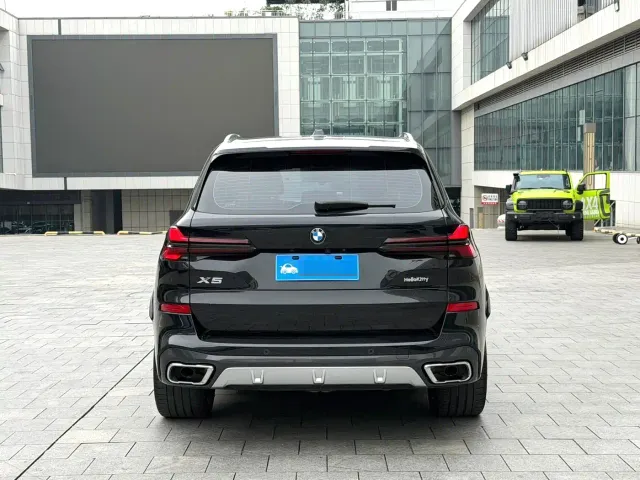 BMW X5 — Фото автомобиля 5
