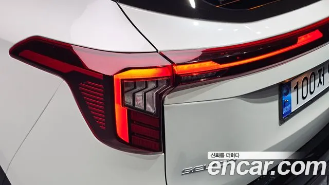 Kia Seltos New — Фото автомобиля 8