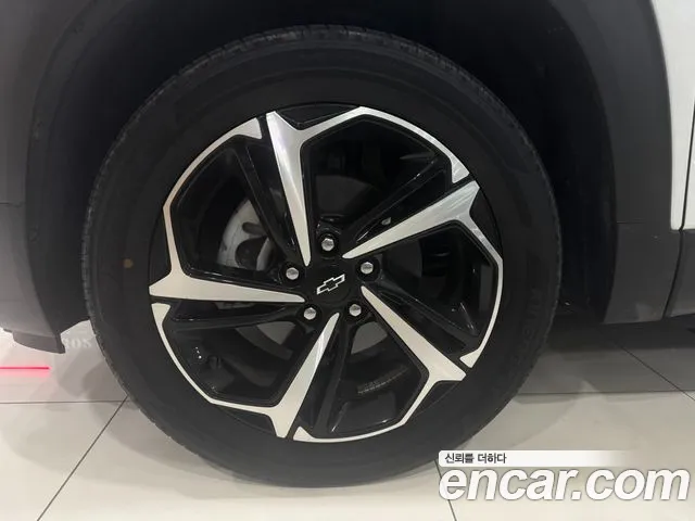 ChevroletGMDaewoo Trailblazer Trailblazer 1.3 турбо 4WD — Фото автомобиля 5