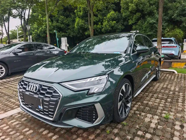 Фотография автомобиля — Audi A3