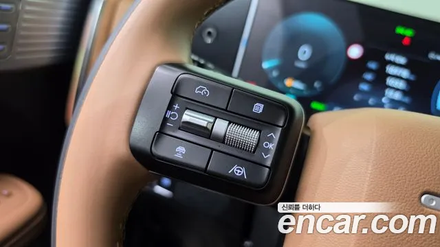 Hyundai Santa Fe MX5 — Фото автомобиля 16