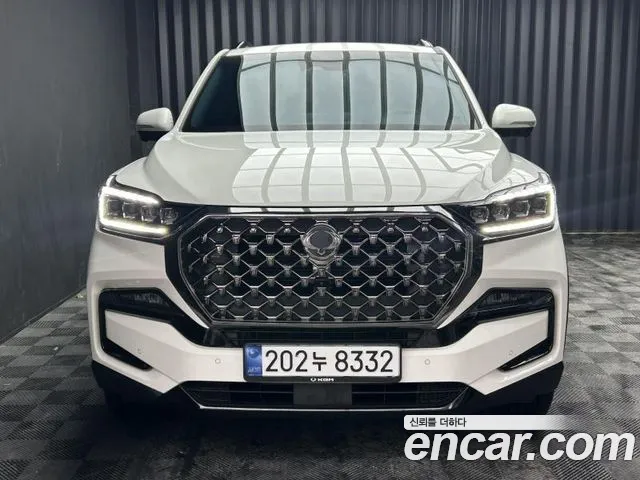 KG_Mobility_Ssangyong Rexton Rexton Arena Дизель 2.2 4WD — Фото автомобиля 2