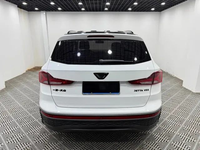 Jetta VS5 — Фото автомобиля 8