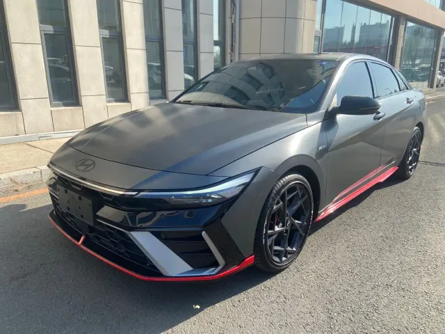 Фотография автомобиля — Hyundai Elantra