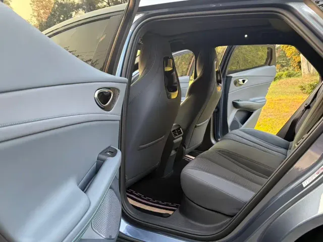 BYD Seal 06 GT — Фото автомобиля 12