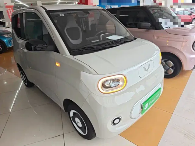 Wuling Hongguang Mini EV — Фото автомобиля 3