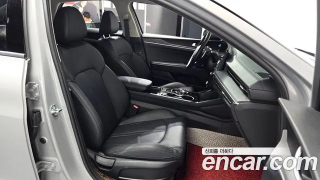 Kia K5 Новый K5 3 поколение 2.0 LPi(Для проката) — Фото автомобиля 26