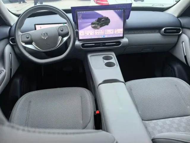 Leapmotor Leapmotor A10 2026 Model 400km Range — Фото автомобиля 7