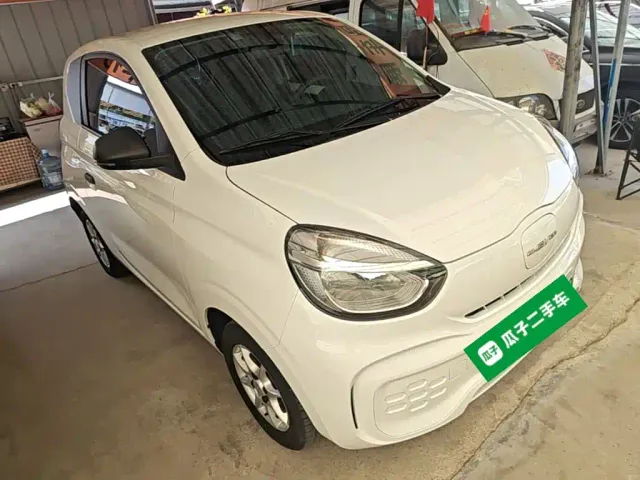 Roewe Clever — Фото автомобиля 3