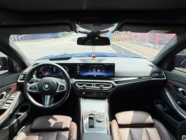BMW 3 Series — Фото автомобиля 5