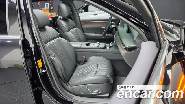 Genesis G90 Бензин 3.5 турбо AWD — Фото автомобиля 25