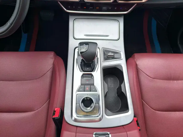 Jetour X70 Plus — Фото автомобиля 15