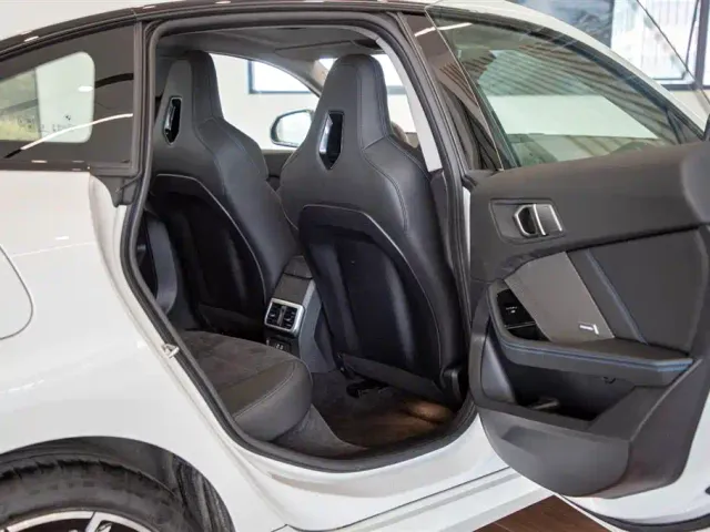 BMW 2 Series — Фото автомобиля 17
