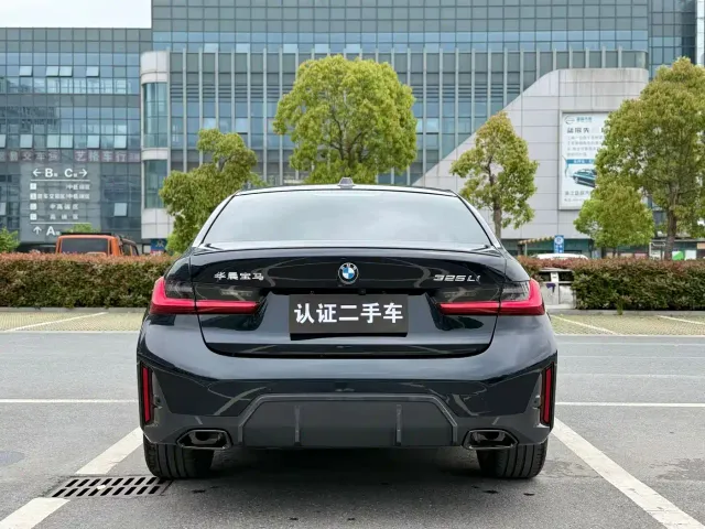 BMW 3 Series — Фото автомобиля 4