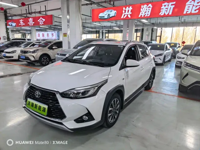 Фотография автомобиля — Toyota YARiS L Zhi Xuan
