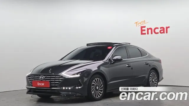 Фотография автомобиля — Hyundai Sonata DN8
