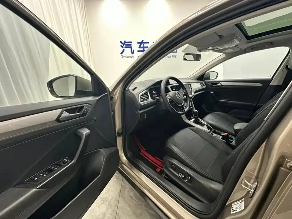 Volkswagen Volkswagen T-ROC 2022 280TSI DSG 2WD Elite PLUS — Фото автомобиля 7