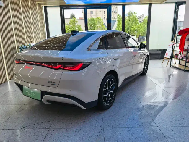 BYD Seal 06 — Фото автомобиля 5