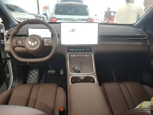 Wuling Starlight S — Фото автомобиля 9