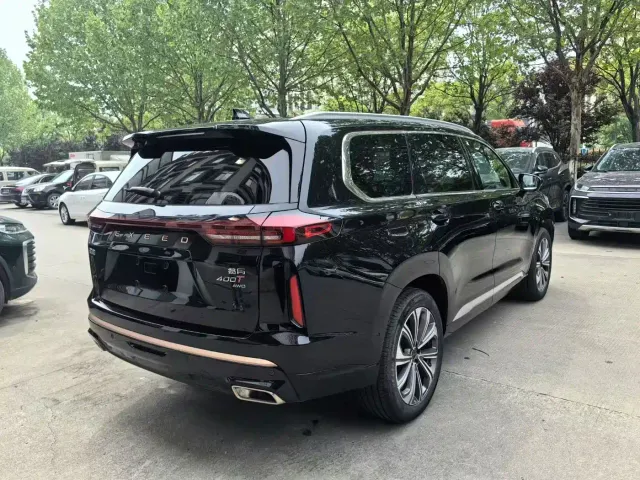 Exeed VX — Фото автомобиля 4