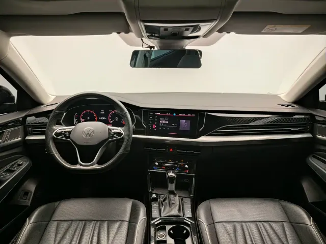 Volkswagen Passat — Фото автомобиля 9