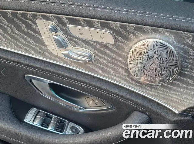 Mercedes-Benz E-Class W213 — Фото автомобиля 8
